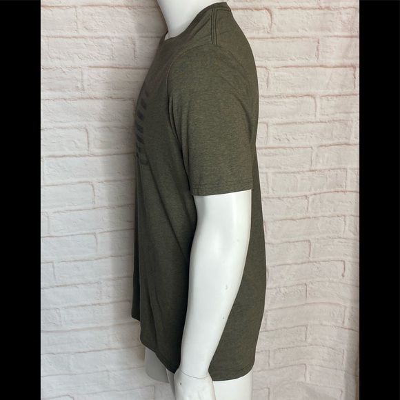 Oakley Regular fit shirt size L - Picture 2 of 8